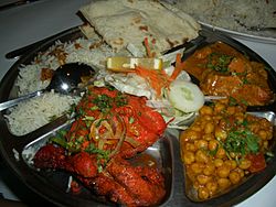 Archivo:Indian food set