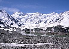 El pico Jengish Chokusu, la cima de las Tian Shan.