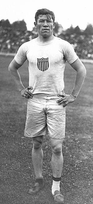 Archivo:Jim Thorpe 1912b