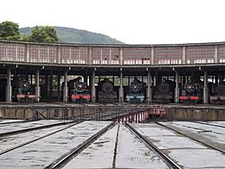 Archivo:Locomotoras a vapor en el museo ferroviario Pablo Neruda