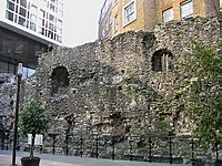 Archivo:London Wall fragment