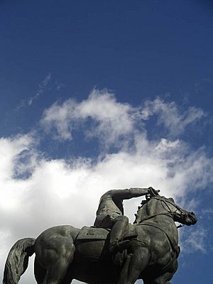 Luis Pita Moreno - Estatua ecuestre de Franco (ya desaparecida) - Madrid.jpg
