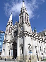 Archivo:Metropolitan Cathedral 1 Curitiba Brasil