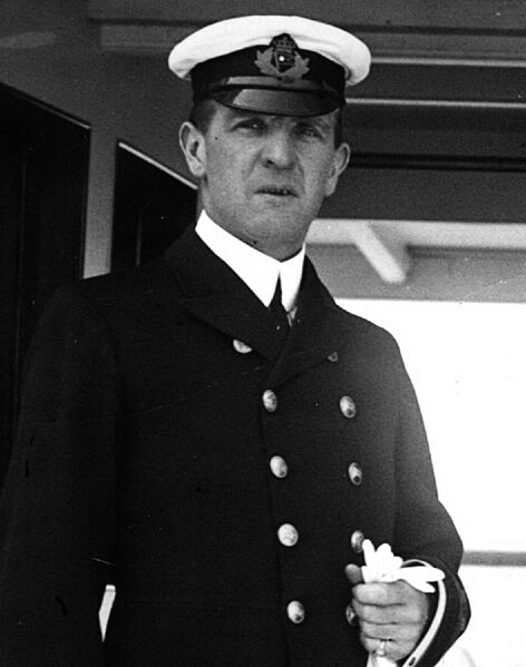 Olympic Crew 1911 (cropped)