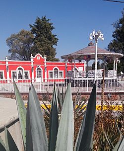 Plaza Principal Stgo. Tlautla , a la Vera del Camino Real De Tierra Adentro 2020.jpg