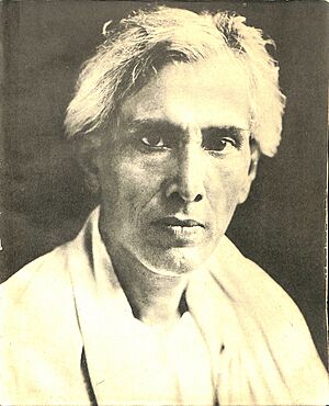 Archivo:Sarat Chandra Chattopadhyay portrait