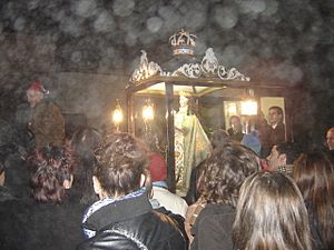 Archivo:"Virgen de los Pegotes" Nava del Rey (Valladolid)