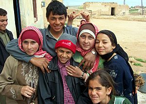 Archivo:Bedu children, Aleppo, Syria - 1