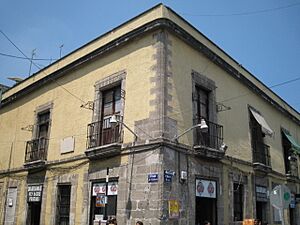 Archivo:Casa angela peralta
