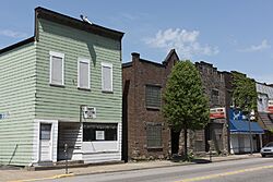 Commercial block in Follansbee, West Virginia LCCN2015631977.jpg