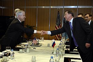 Archivo:Defense.gov News Photo 070208-D-7203T-015