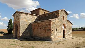 El Campillo - Iglesia de San Pedro de la Nave (Exterior).jpg