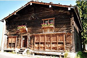 Archivo:Geburtshaus von Huldrych Zwingli