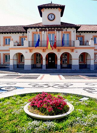 Griñón - Ayuntamiento 1.jpg