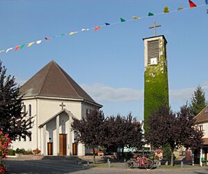 Archivo:Holtzwihr, Eglise Saint-Martin