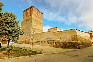Archivo:Iglesia de Santa María de Arbas en Fuentes de Ropel