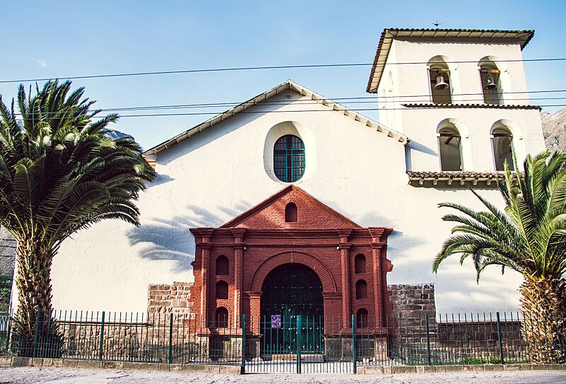 Iglesia de Yucay (de frente)