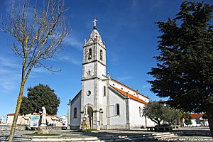 Archivo:Igreja Matriz de Fátima - Portugal (21418731630)
