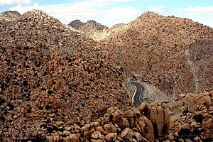Archivo:La Rumorosa, Carretera Tijuana-Mexicali. 2008