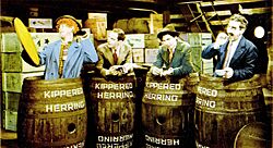 Archivo:MonkeyBusinessMarxBros