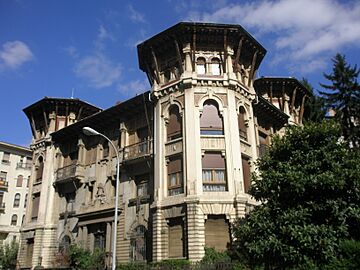 Pamplona, Segundo Ensanche, Víctor Eusa