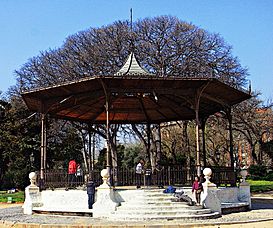 Parc de la Ciutadella - Glorieta o quiosc.jpg