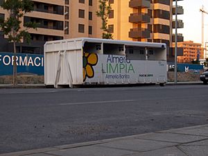 Archivo:Punto Limpio Almería