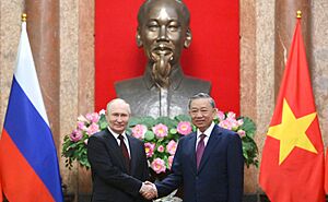 Archivo:Vladimir Putin and President of Vietnam To Lam