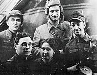 Archivo:1943 Belorussia Jewish resistance group