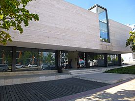 Archivo:Alcobendas - La Moraleja, Centro Cívico Anabel Segura 5