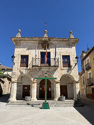 Archivo:Ayuntamiento de Sotillo de la Ribera 02