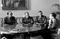 Bundesarchiv Bild 183-H27774, Wlassow und Schilenkow bei Goebbels