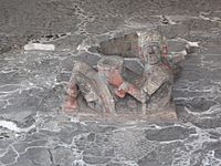 Archivo:Chac mool en el Templo Mayor, Ciudad de México