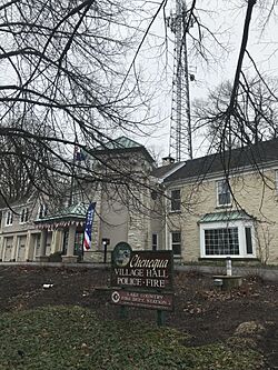 Chenequa Village Hall.jpg