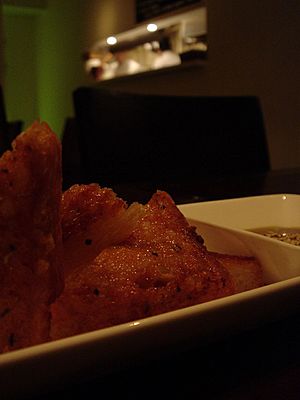 Archivo:Deep fried shrimp mince toast