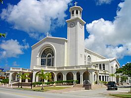 Archivo:Dulce Nombre de Maria Cathedral Basilica