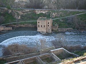 Archivo:España - Toledo - Restos del Puente Safont