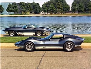 Archivo:GM Heritage Center - 088 - Corvette - Mako Shark I and II