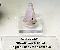 Archivo:Gaylussit - Lagunillas, Venezuela