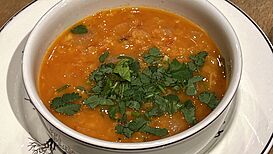 Linsensuppe mit Tomaten und Kokosmilch 2.jpg