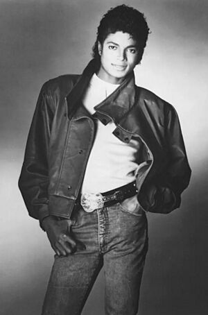 Archivo:Michael Jackson 1983 (cropped)
