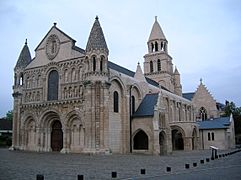 Notre-Dame la Grande (large short)