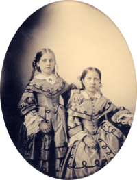 Archivo:Princess Isabel and Leopoldina 1855 frame removed