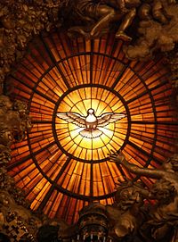 Archivo:Rom, Vatikan, Basilika St. Peter, Die Taube des Heiligen Geistes (Cathedra Petri, Bernini)