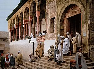 Archivo:Tunis mosque 1899