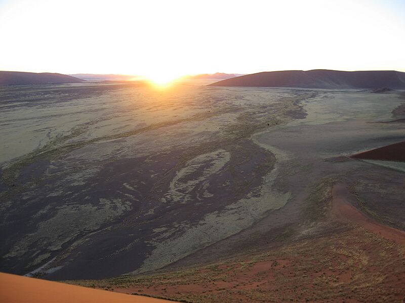 Amanecer en Namib