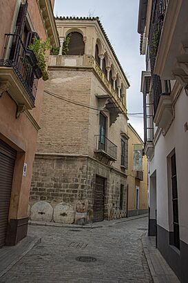Calle abades Sevilla 2024.jpg