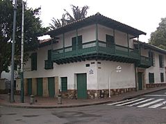 Archivo:Casa Florero