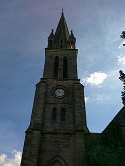Clocher Église Saint-Pierre d'Amblie 15092013513.jpg