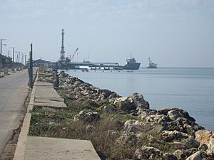 Archivo:Estació marítima Surgidero de Batabanó